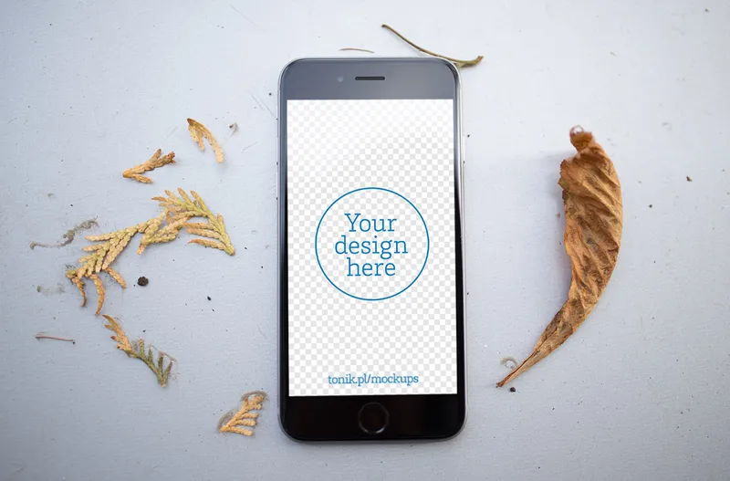 12 Free iPhone 6 PSD Mockups