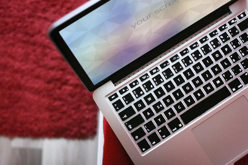 4 MacBook Photorealistic PSD Mockups