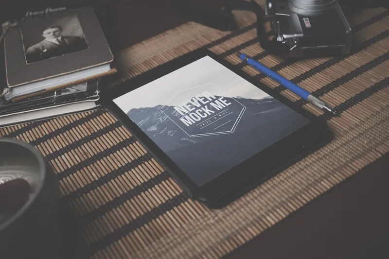Free iPad PSD Mockup